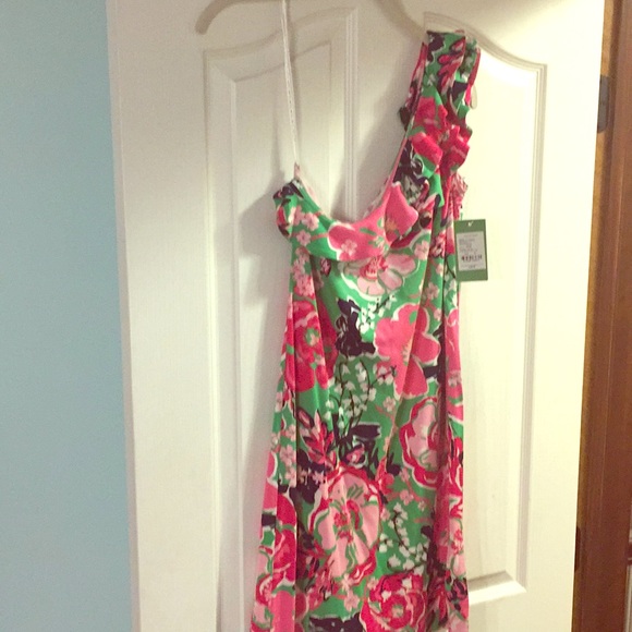 Lilly Pulitzer Dresses & Skirts - LILY PULITZER - one shoulder printed dress